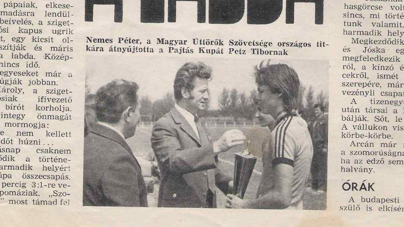 Újságcikk részlete és kép a Pajtás újság 1977. szeptember 8-i számából