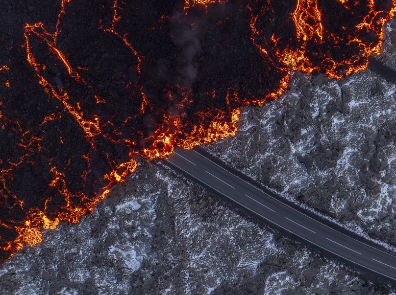 Reykjavík mellett több vulkán is kitört