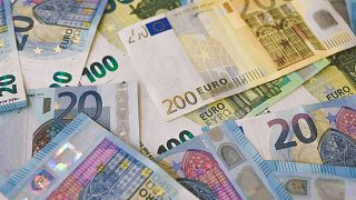 Uno spargimento di banconote europee