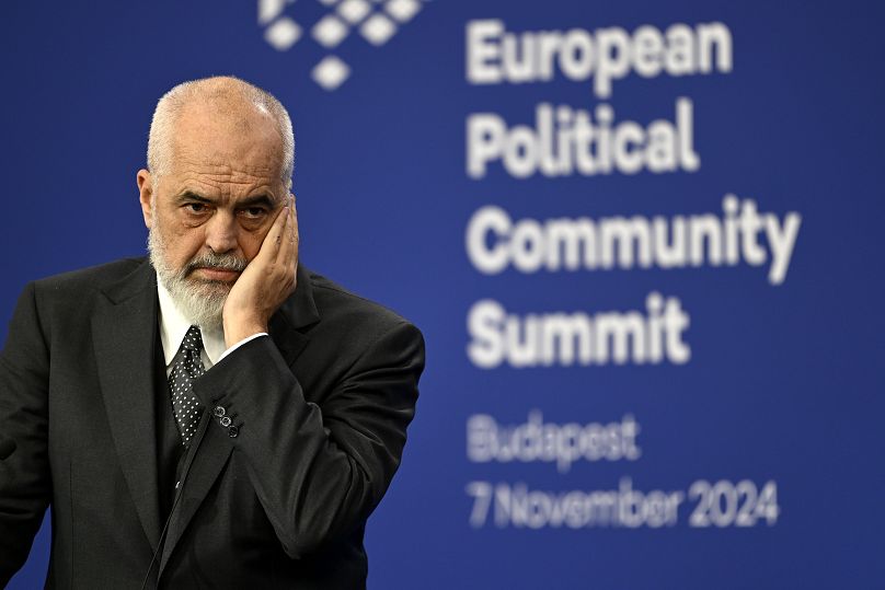 El primer ministro de Albania, Edi Rama, ofrece una rueda de prensa durante una cumbre política europea en Budapest, el 7 de noviembre de 2024.