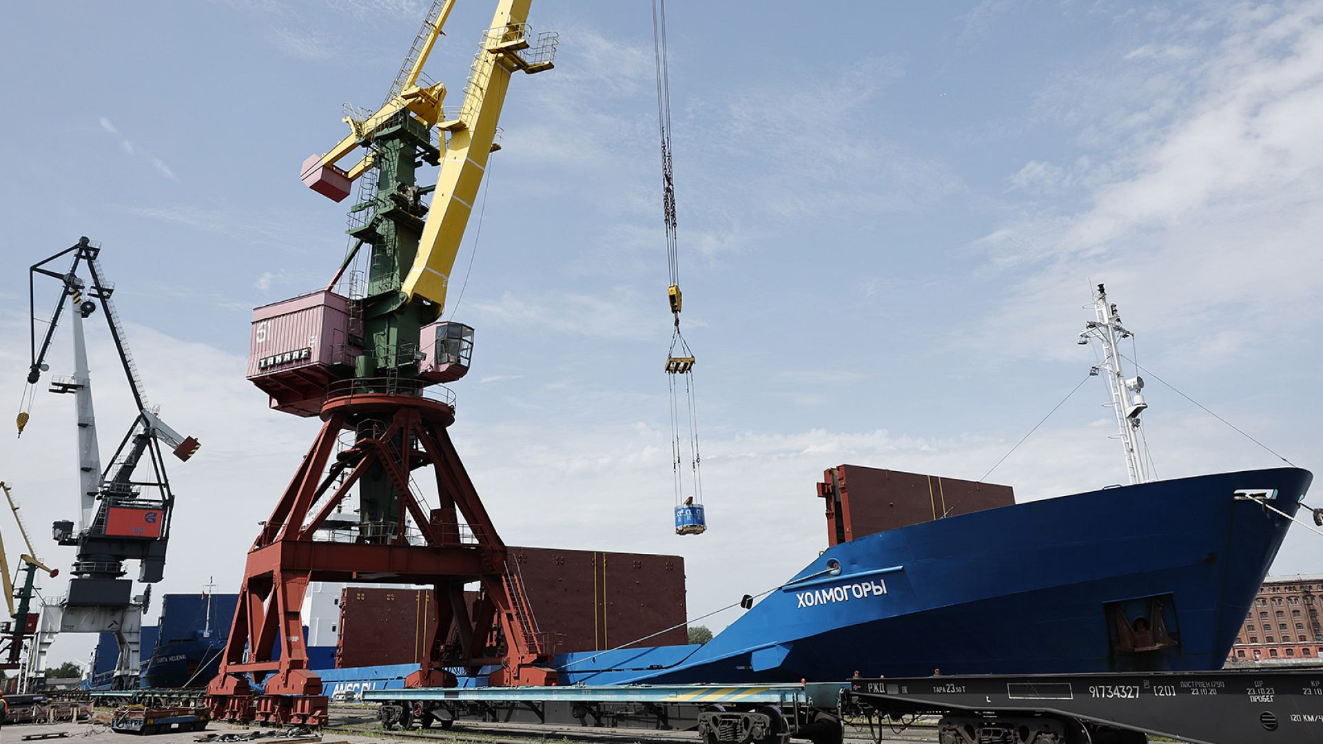 Nave cargo russa legata alla fornitura di armi alla Siria affonda nel Mar Mediterraneo