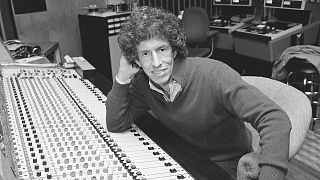Richard Perry, record producer behind 'You're So Vain' and other hits, dies at 82 