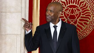 Denzel Washington gets baptized and receives minister’s license 
