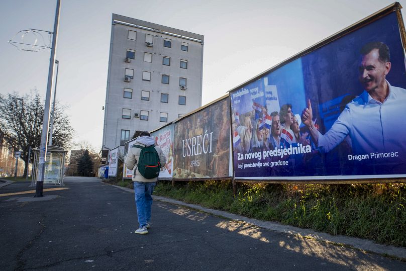 Une affiche de campagne de l'opposant Dragan Primorac à Zagreb, le 26 décembre 2024.