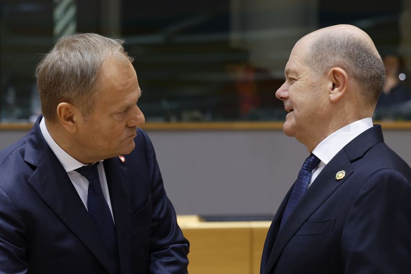 Donald Tusk lengyel kormányfő és Olaf Schol német kancellár 