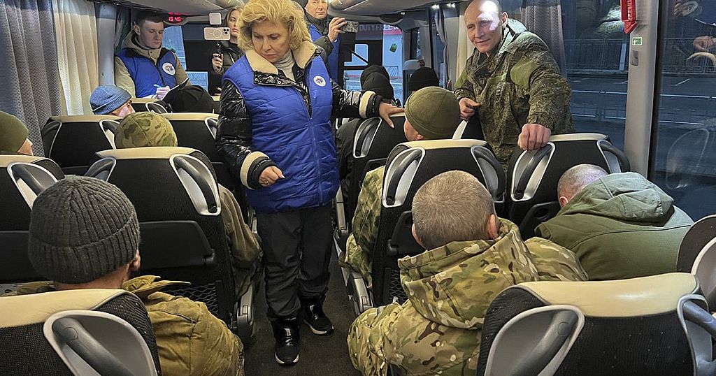 Hundreds of soldiers freed in new prisoner swap between Russia and Ukraine