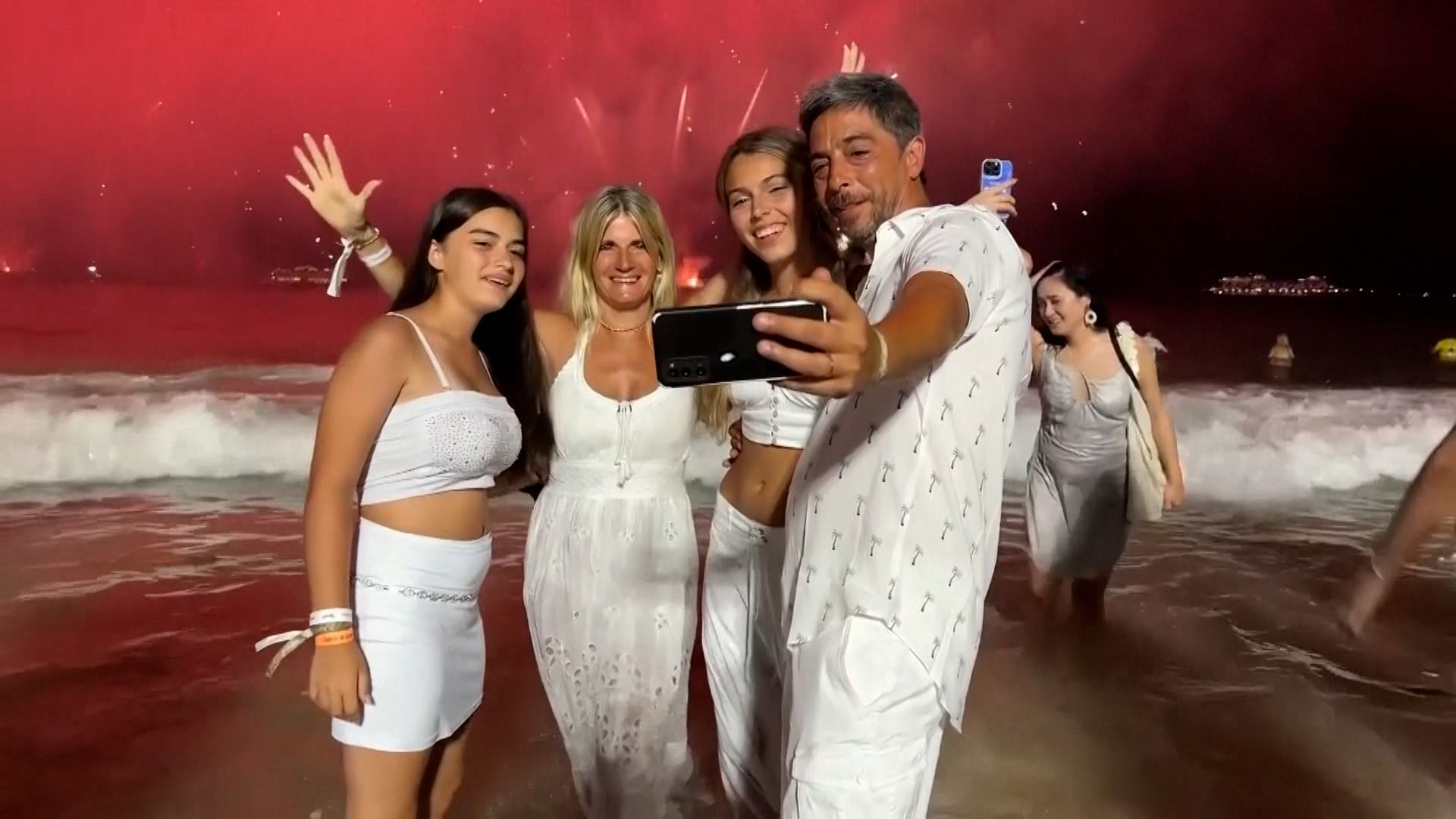 Video. Copacabana Beach lights up as millions celebrate New Year in Rio ...