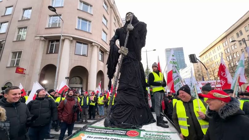 Les agriculteurs polonais manifestent contre les politiques agricoles européennes, à Varsovie, le vendredi 3 janvier 2025
