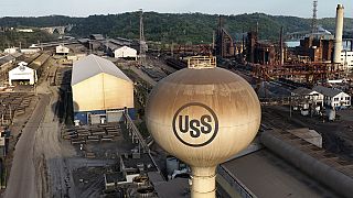 Una parte dello stabilimento Edgar Thomson Works della US Steel a Braddock, Pa., domenica 28 aprile 2024