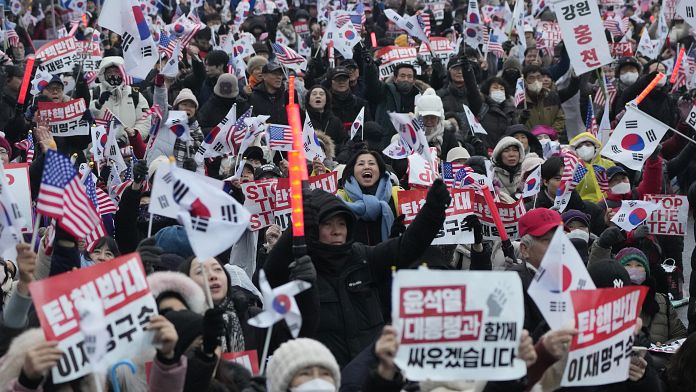 South Korea’s anti-corruption agency delegates arrest of Yoon Suk Yeol to police