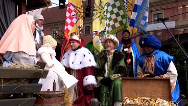 Thousands take to streets to participate in Warsaw`s colourful Three Kings procession Thousands take to streets to participate in Warsaw`s colourful Three Kings procession