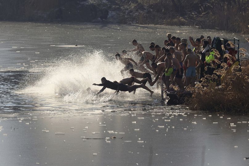 Il tuffo dell'Epifania in Bulgaria