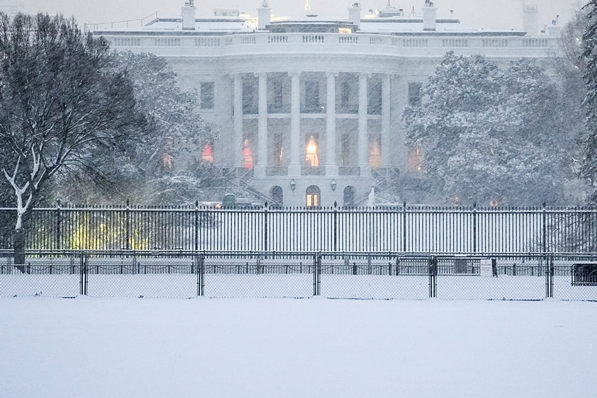 US snowstorm leaves four dead, hundreds of thousands without power ...