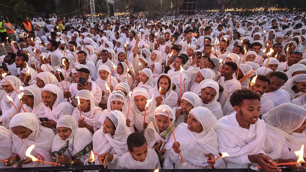 Thousands gather for Ethiopian orthodox Christmas celebrations Africanews