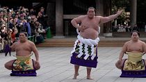 Sumo Grand Champion Terunofuji welcomes new year with ring ritual