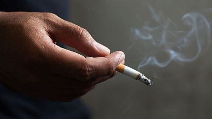 Smoking a single cigarette can decrease your life expectancy by 20 minutes 