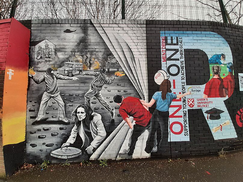 Graffiti a Shankill közelében, a Larnak Way-en