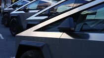 Les Cybertrucks Tesla exposés en novembre dernier au salon AutoMobility LA Auto Show 