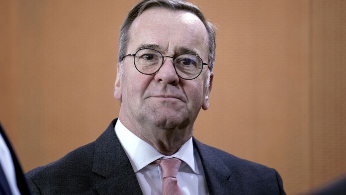 Germania, il ministro della Difesa Pistorius promette carri armati e difesa aerea per l'Ucraina