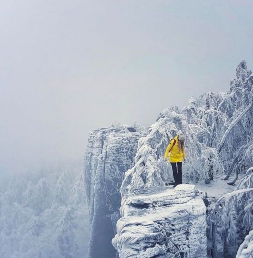 Un paesaggio invernale nella Svizzera Boema, con vista sui Monti Luzice