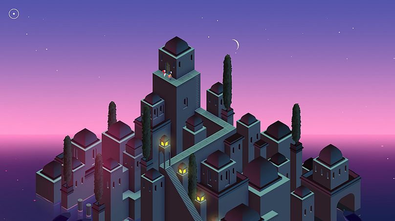 El videojuego transmite la misma sensación que al ver el edificio.