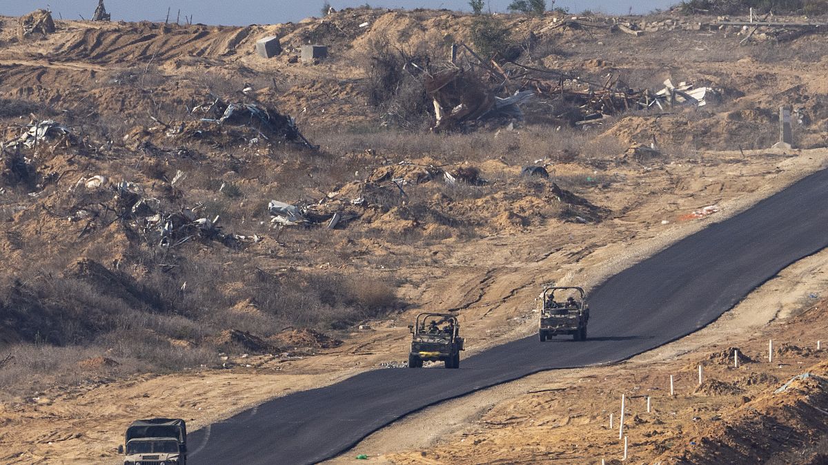 حرب غزة: اتفاق وشيك لوقف النار وتبادل الأسرى ومقتل 6 فلسطينيين في مخيم جنين بغارة جوية إسرائيلية