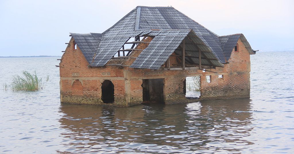 Rising waters of Lake Tanganyika devastate residents of Uvira in DRC