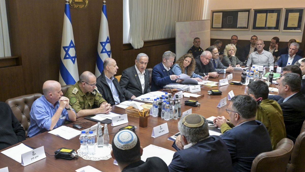 Az izraeli kormány is jóváhagyta a gázai tűzszünetet és a túszalkut