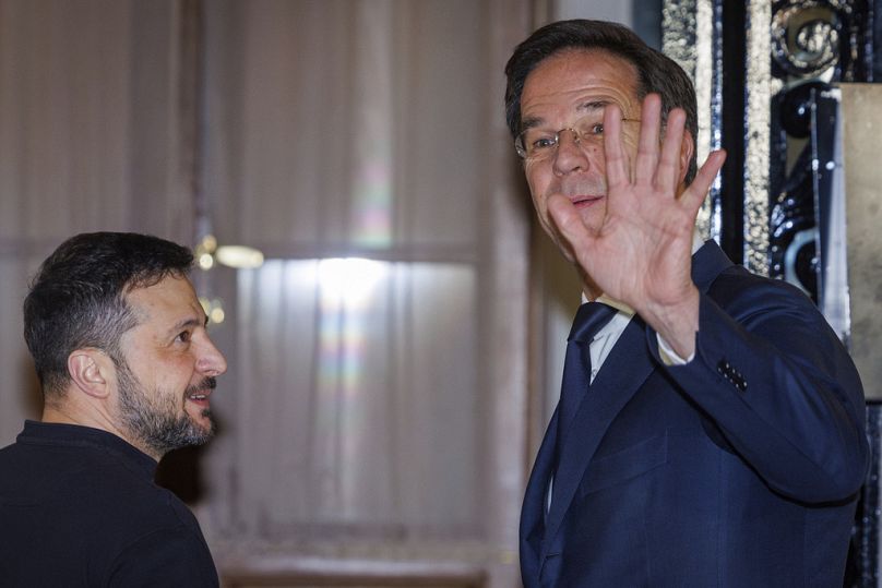Zelenszkij ukrán elnök és Mark Rutte NATO főtitkár Brüsszelben, 2024 december 18.