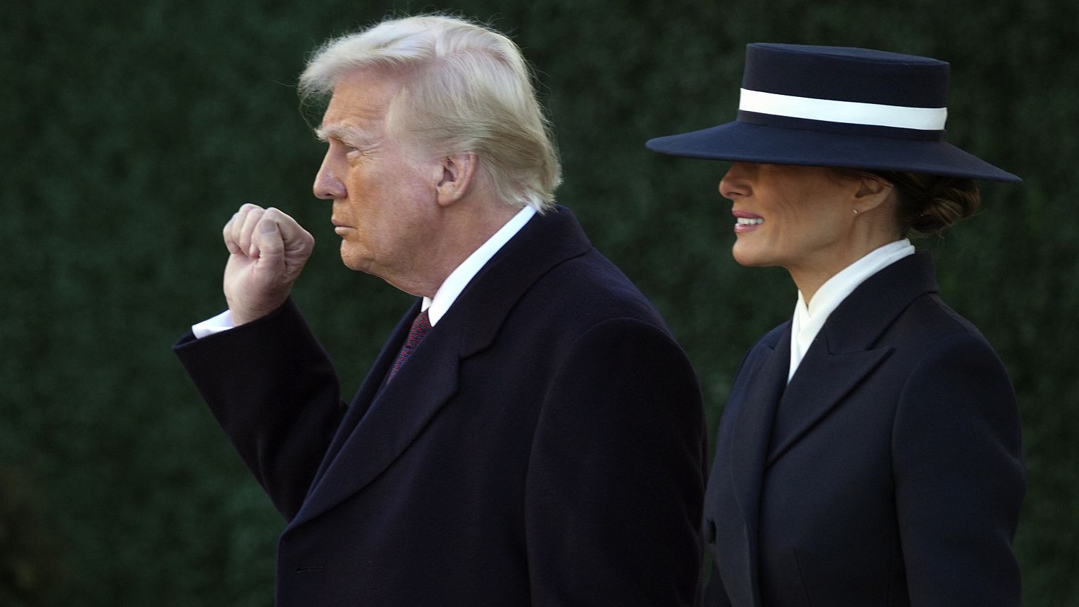 um wieviel uhr wird trump vereidigt