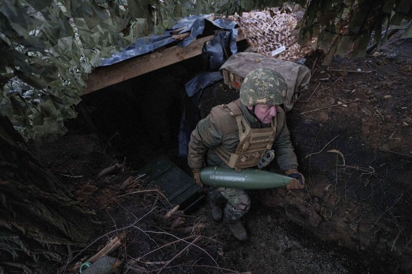 Un militare ucraino della 14esima brigata della Guardia Nazionale “Chervona Kalyna”