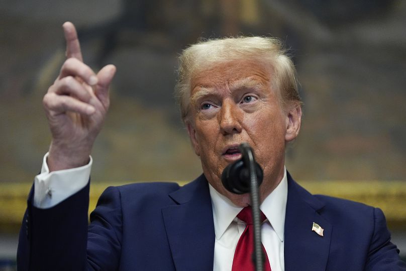 Le président Donald Trump s'exprime dans la salle Roosevelt de la Maison Blanche, le mardi 21 janvier 2025, à Washington.