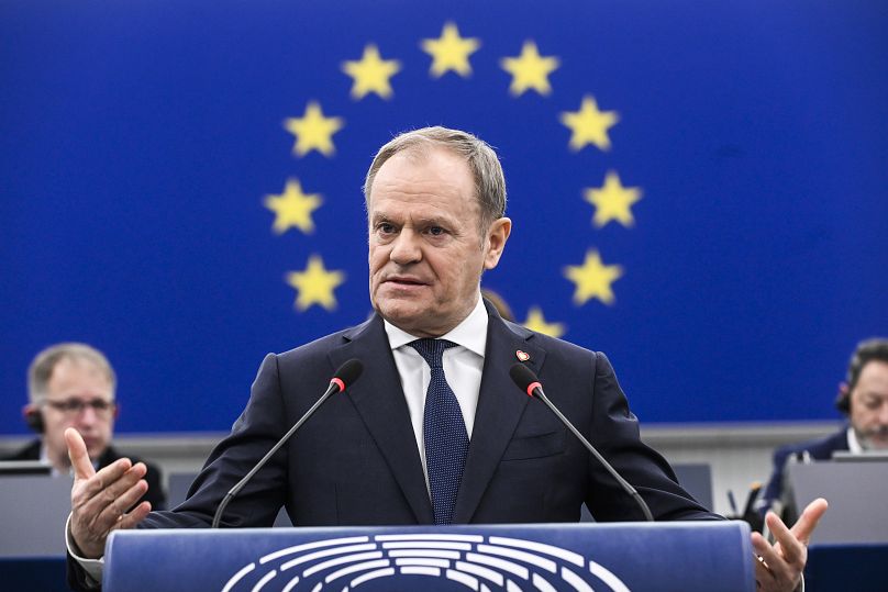 Le Premier ministre polonais Donald Tusk s'exprime au Parlement européen, le mercredi 22 janvier 2025 à Strasbourg, dans l'est de la France.