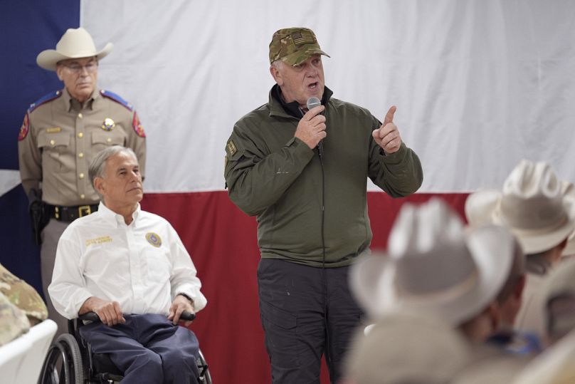 Donald Trump Tom Homant bízta meg "határcárjának", ő fog felelni a tömeges kitoloncolásokért