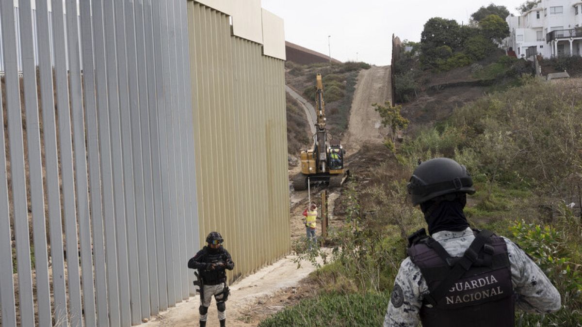 The Pentagon is sending 1,500 active duty troops to help secure the southern US border with Mexico