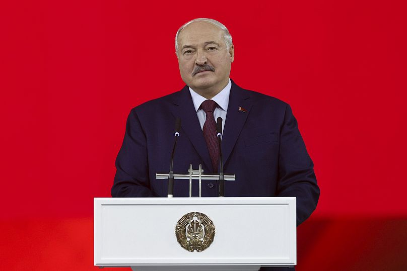 O Presidente da Bielorrússia, Alexander Lukashenko, discursa antes do concerto final da campanha “Maratona da Unidade” em Minsk, 24 de janeiro de 2025