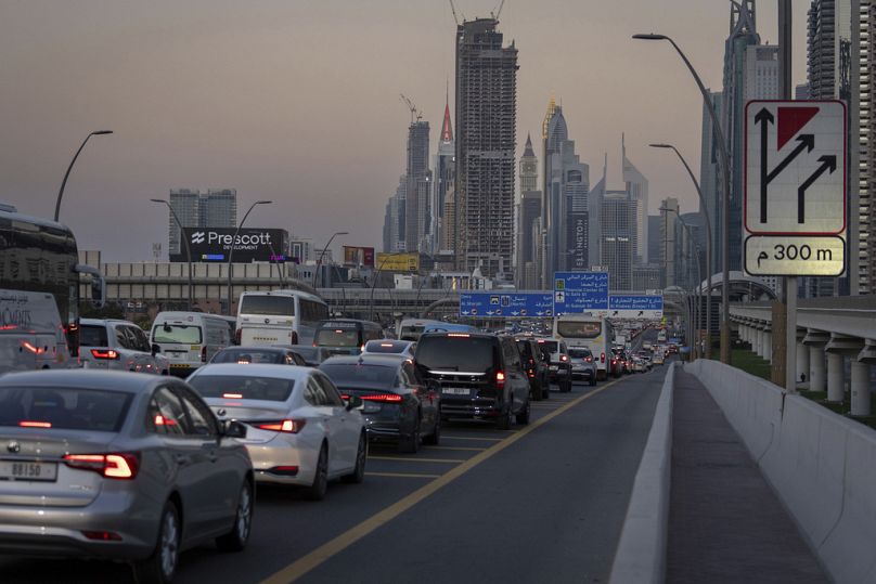 Las carreteras de Dubái están cada año más congestionadas.