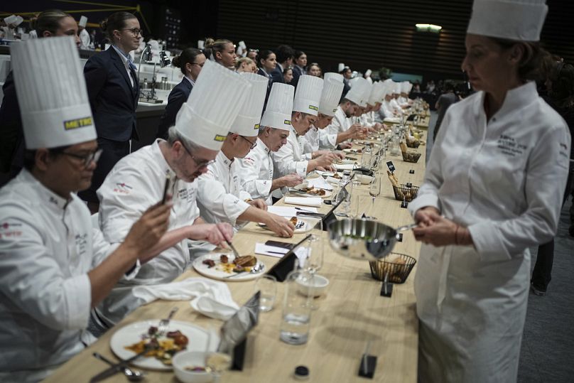 Dégustation pendant le Bocuse d'Or 2025.