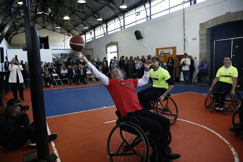 ΦΑΣΗ ΑΠΟ ΤΟΝ ΑΓΩΝΑ ΜΕ ΠΡΩΤΑΓΩΝΙΣΤΗ ΓΟΝ ΥΠΟΥΡΓΟ ΝΑΘΛΗΤΙΣΜΟΥ ΓΙΑΝΝΗ ΒΡΟΥΤΣΗ