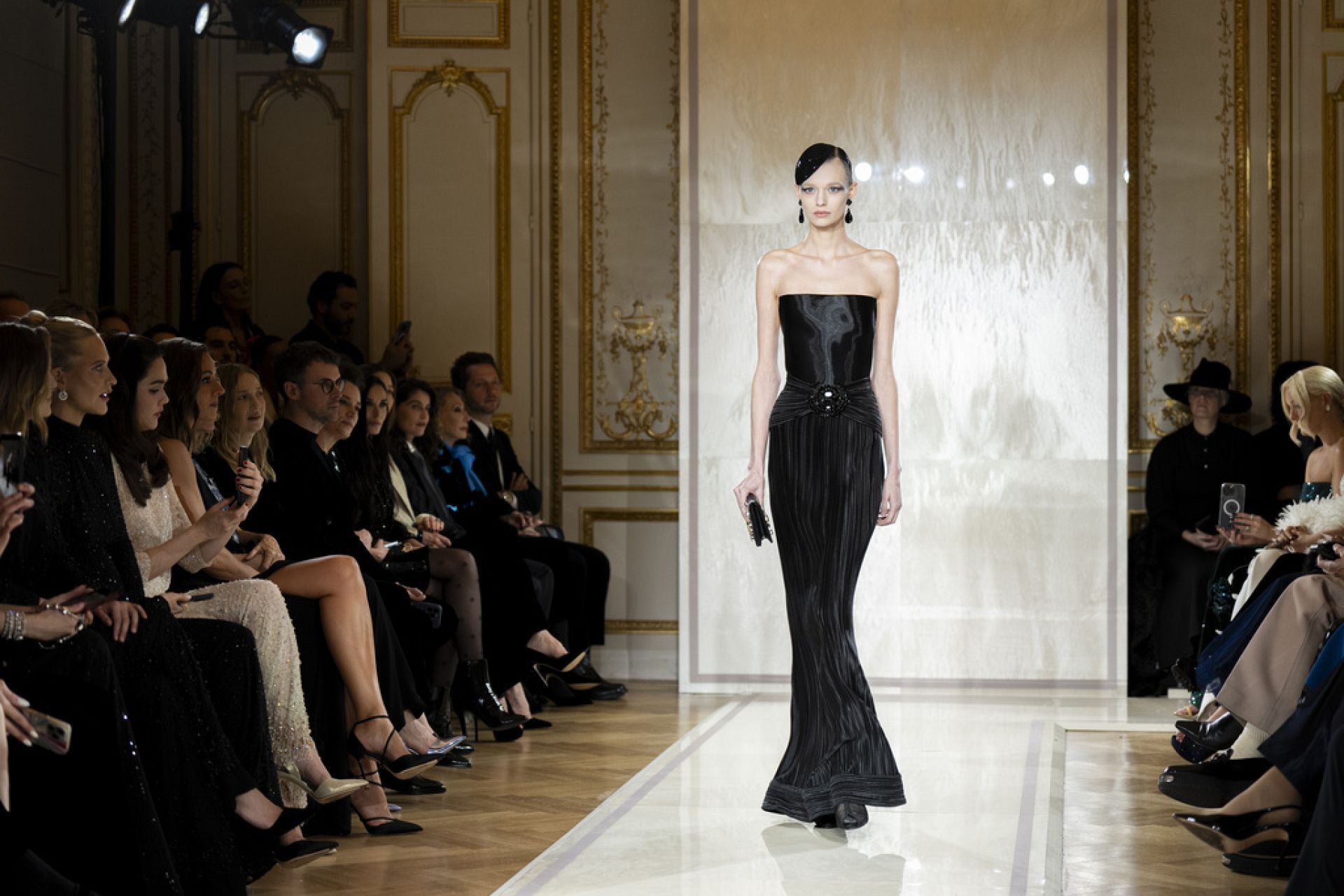 dior-chanel-st-phane-rolland-highlights-from-paris-haute-couture