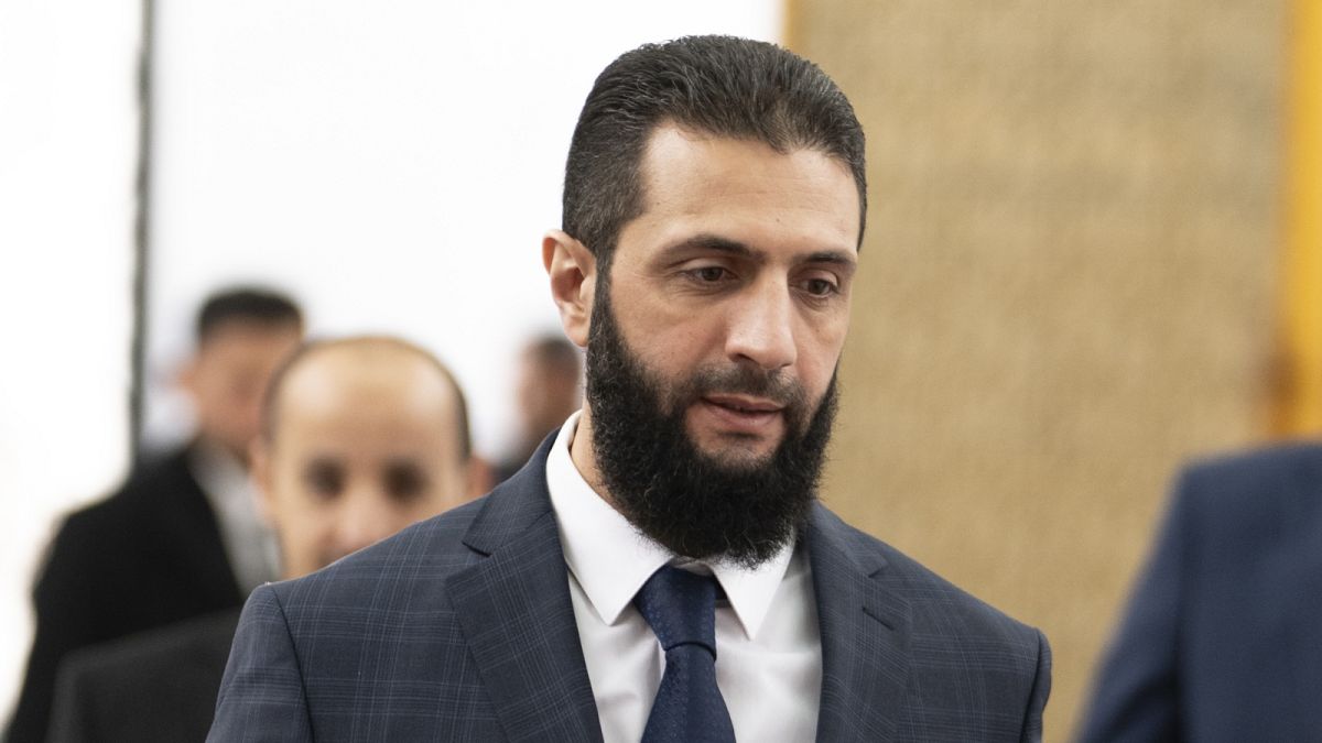 Hivatalosan is Szíria elnöke lett az Aszadot megbuktató egykori terrorista