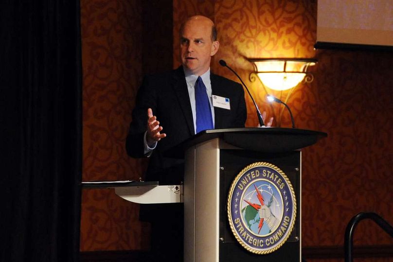 Angus Lapsley a NATO washingtoni stratégiai értekezletén, 2022