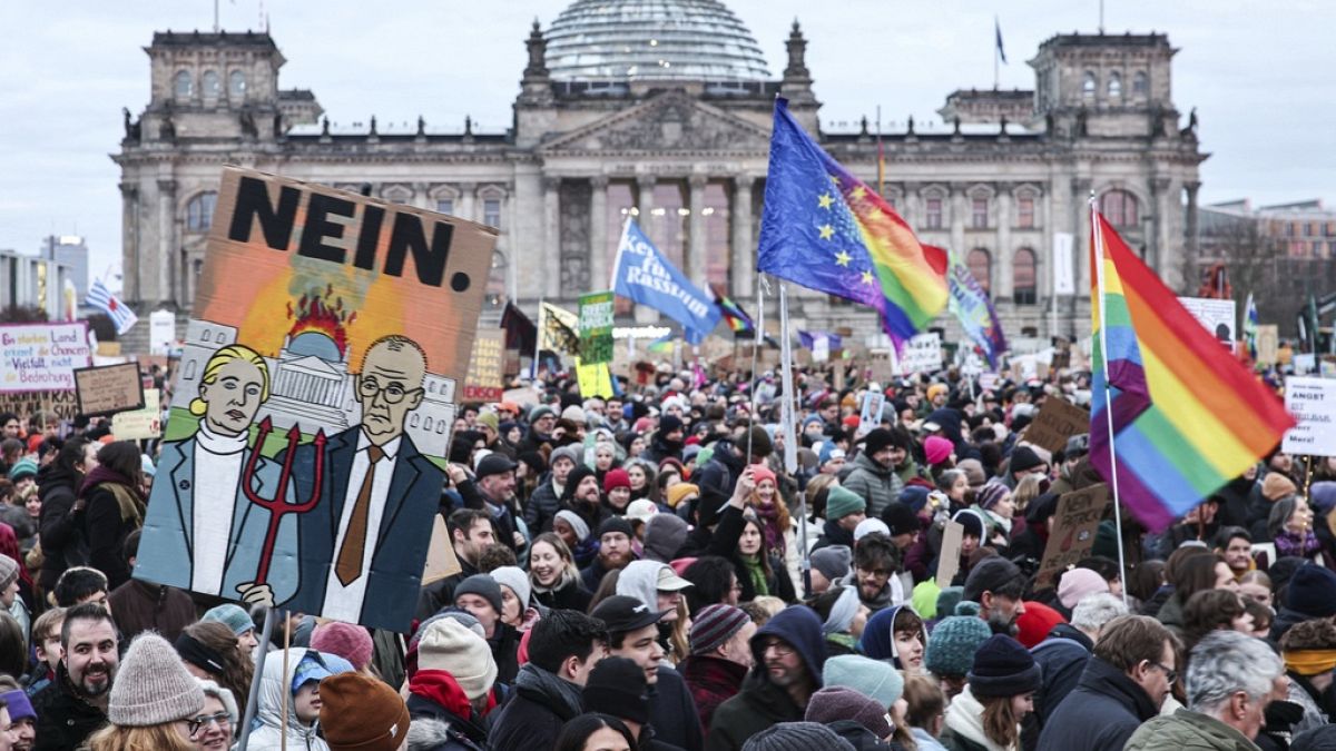 Berlin: 160,000 demonstrate against Friedrich Merz and the AfD