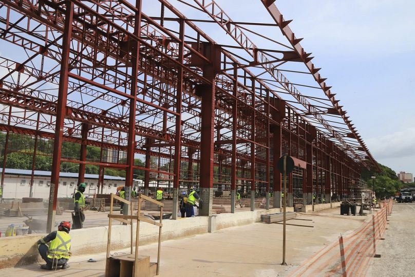 Construction workers make progress in Belem, Brazil