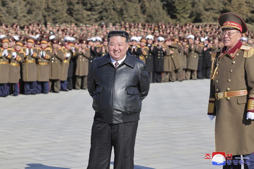 Kim Dzong Un wizytuje ministerstwo obrony w Pjongjangu - 10.02.2025 r.