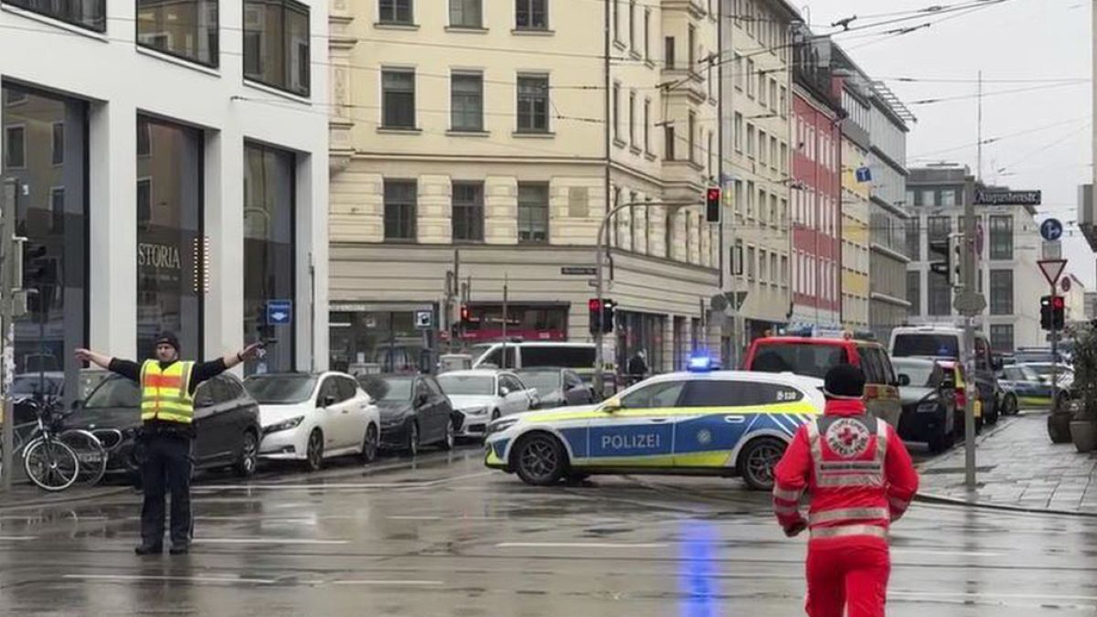 Allemagne : une voiture percute des manifestants à Munich, faisant 28 blessés