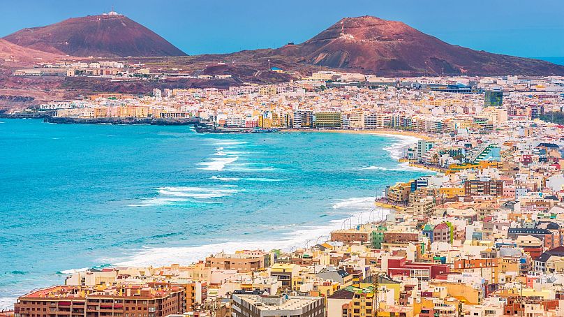 Vista aérea de Las Palmas de Gran Canaria, destino popular de vacaciones