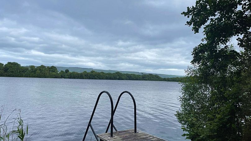 Finn Lough’s secret spa si affaccia su un bellissimo lago naturale