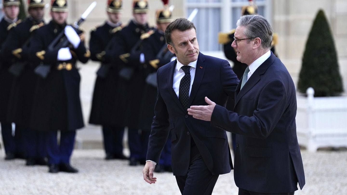 Macron tiếp đón các nhà lãnh đạo châu Âu tại Paris khi Trump thúc đẩy đàm  phán hòa bình về Ukraine | Euronews
