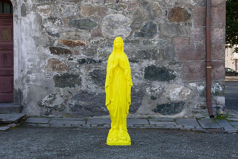 Katharina Fritsch, Madonnenfigur, 1987/2024. PoMo Collection.